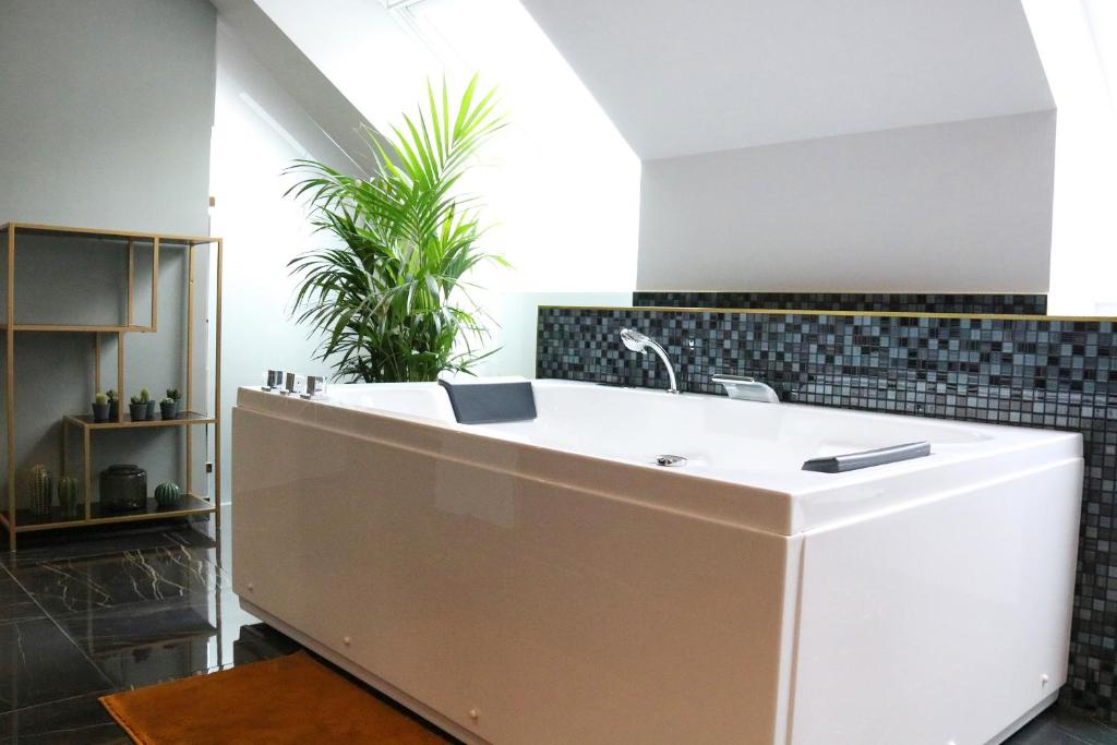 Hotel Vienna Beim Prater mit Whirlpool im Zimmer Wien Hotel Vienna Beim Prater mit Whirlpool im Zimmer Wien