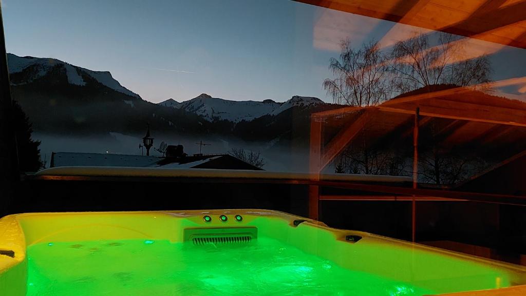 Jacuzzi Kranzmuehle Tirol - Ankommen am Achensee Jacuzzi Kranzmuehle Tirol - Ankommen am Achensee