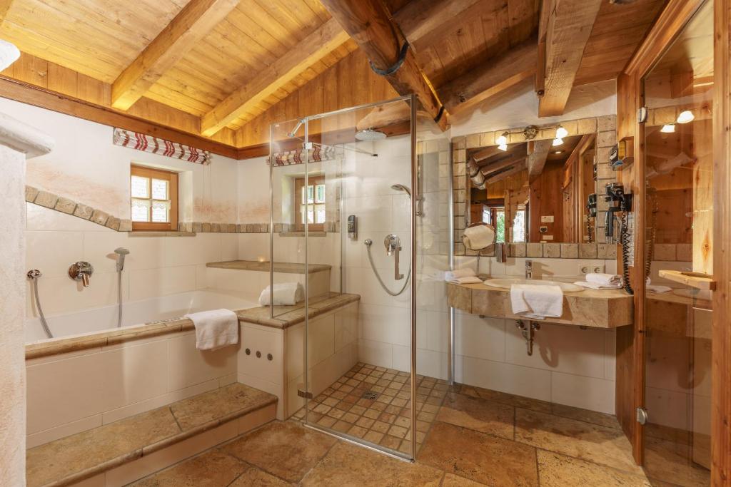 Zimmer mit Sprudelbad Steiermark Almwelt Austria Zimmer mit Sprudelbad Steiermark Almwelt Austria